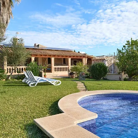 Holiday home Caseta *